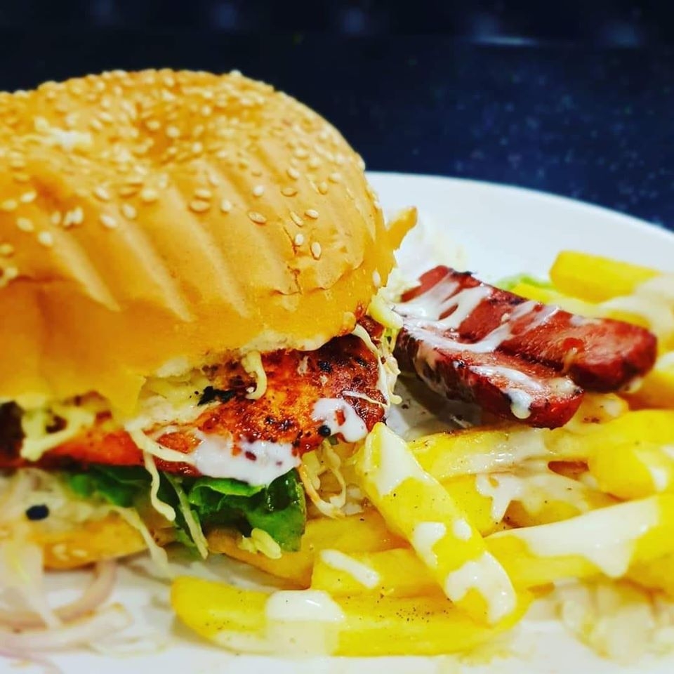 Top Grill, Terre Rouge, Mauritius Ordermanzer